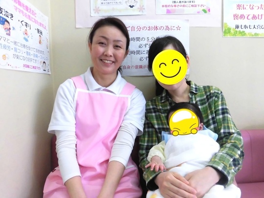 スタッフとK・Bさん親子のスリーショット